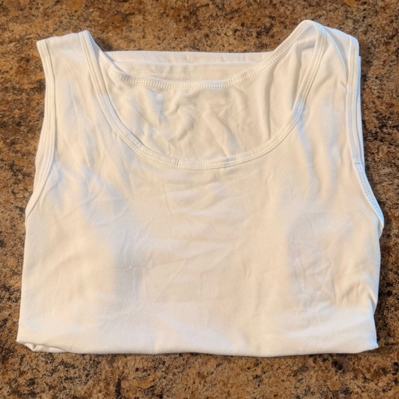 NWOT Women’s White Tank Top Cami Undershirt Wide Strap Summer Medium Stretch 2xl - Picture 8 of 10